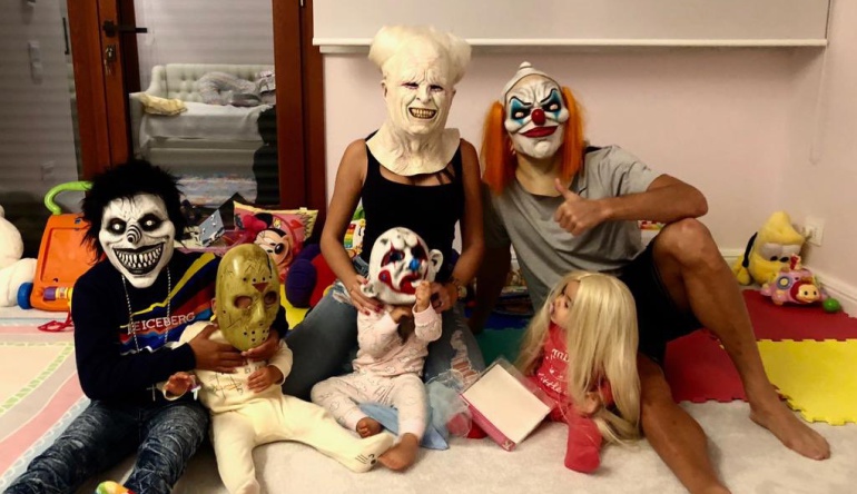 james halloween disfraz cristiano neymar futbolistas: ¡Cómo niños! James, Cristiano, Neymar y Dybala celebran Halloween