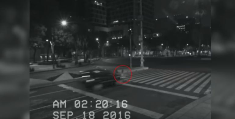 ¡Qué susto! Niña fantasma en México causa terror