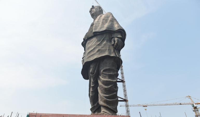 Estatua más alta del mundo: India inaugura la estatua más alta del mundo en honor a un héroe nacional