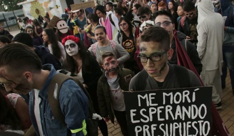 Universidades públicas: Así fue la 'Movilización zombie’ por la educación pública