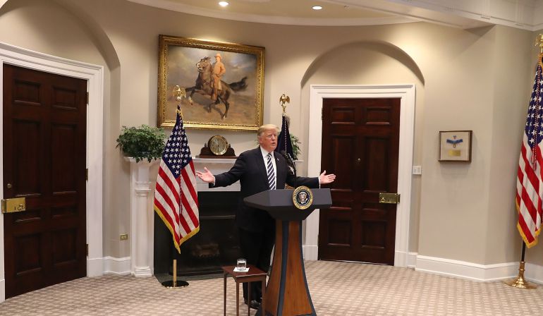 amenzas Trump.: Trump amenaza con abrir fuego contra caravana de migrantes