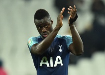 Dávinson Sánchez, presente en la victoria del Tottenham