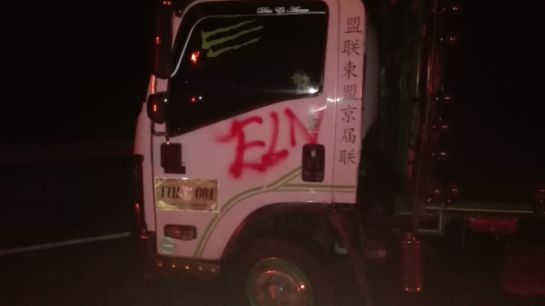 Una mujer herida y vehículos incinerados deja ataque del ELN en el Cesar Una mujer herida y vehículos incinerados deja ataque del ELN en el Cesar