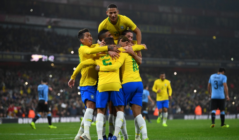 brasil uruguay en vivo resumen goles neymar: Brasil le gana el pulso a Uruguay con gol de Neymar