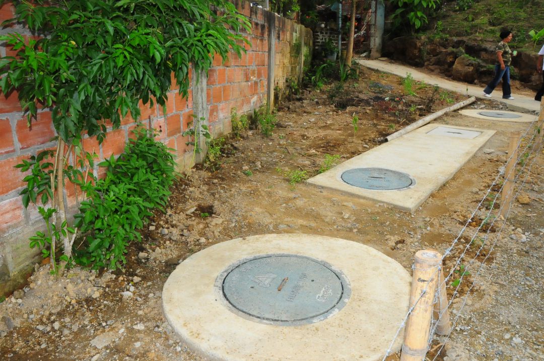 Sigue la instalación de servicios básico en Montería