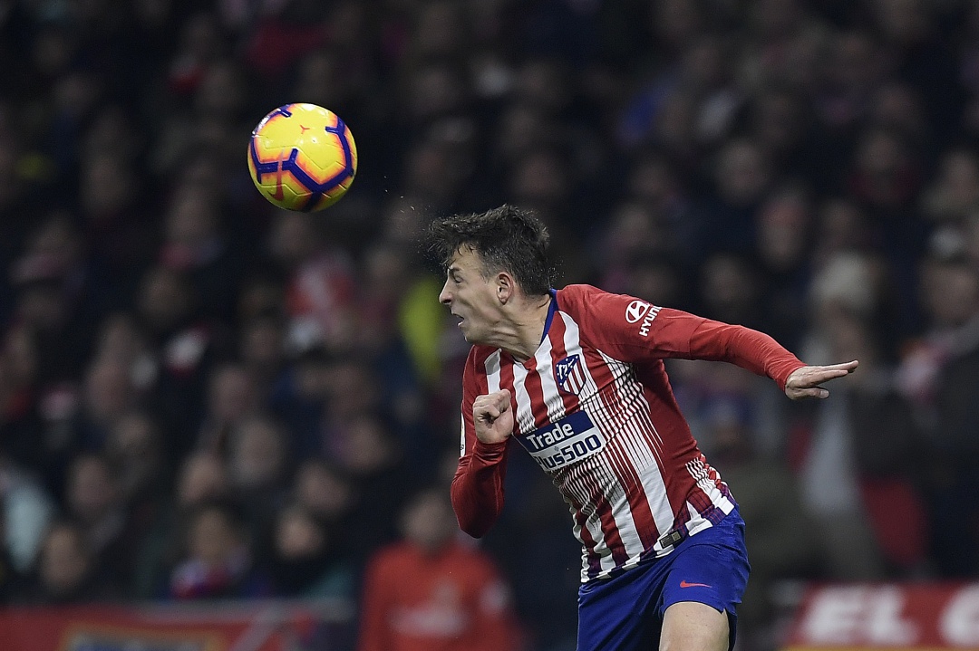 santaigo arias atletico de madrid: Con Santiago Arias titular, Atlético de Madrid igualó con Barcelona