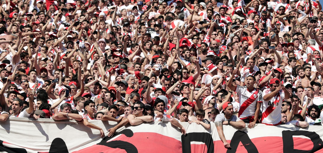 hinchas river plate: Al menos 29 detenidos por fuertes disturbios antes de la final River-Boca