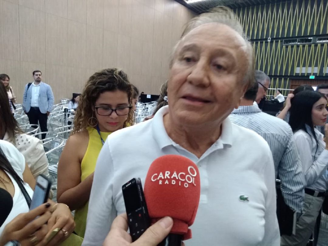 ALCALDE DE BUCARAMANGA DEBE RECTIFICARSE POR ACUSACIONES A VEEDOR: Juez ordena al alcalde rectificar declaraciones contra veedor