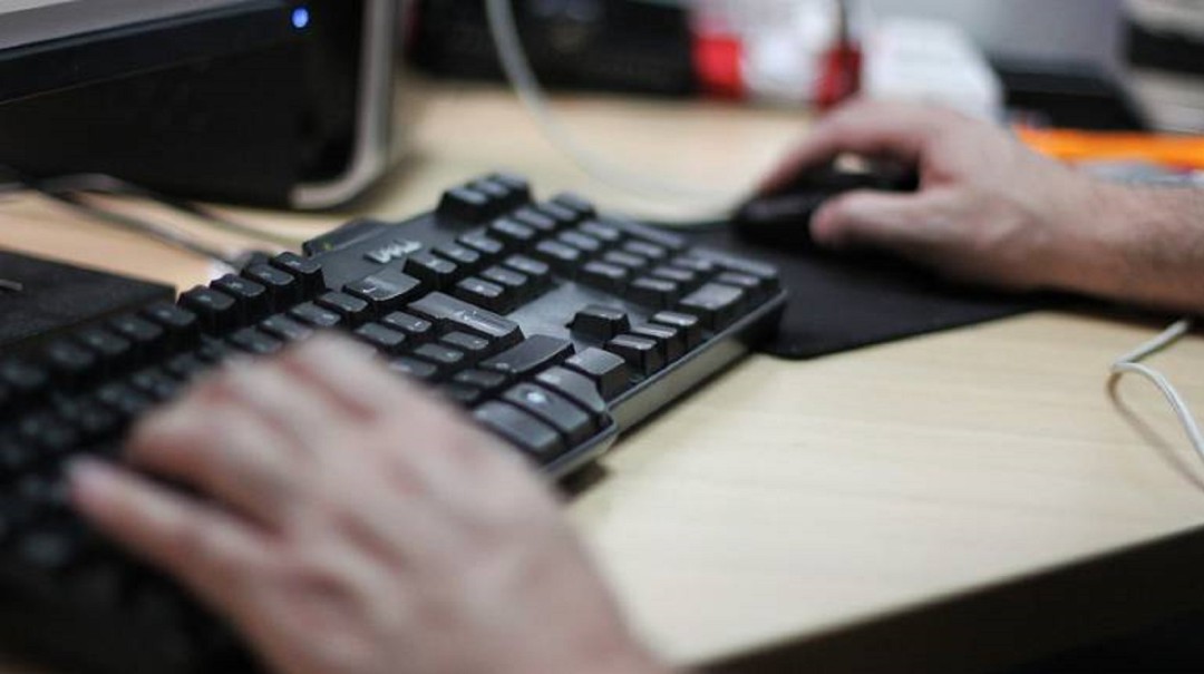 Detenido en Cali hombre con 5 mil videos con pornografía infantil