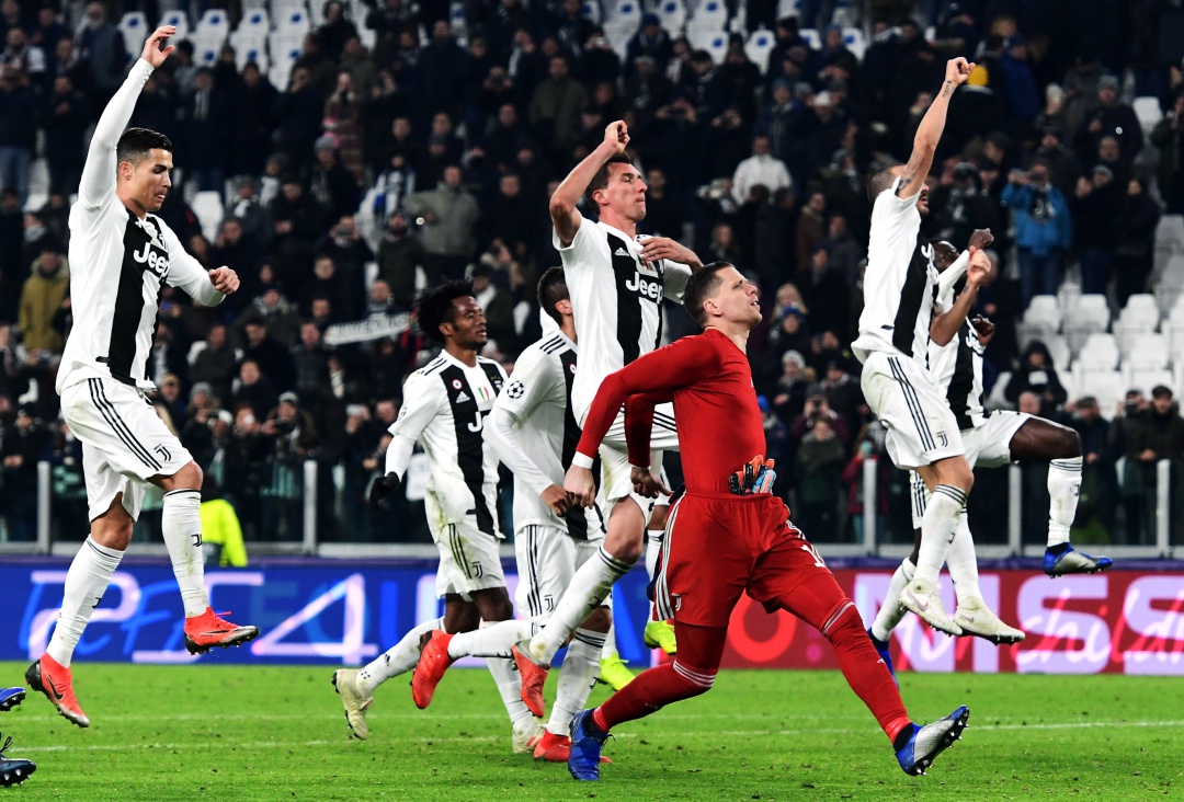 Juventus 1-0 Valencia, Champions League. Juan Cuadrado: Con Cuadrado en cancha, la Juventus aseguró su cupo en octavos de Champions