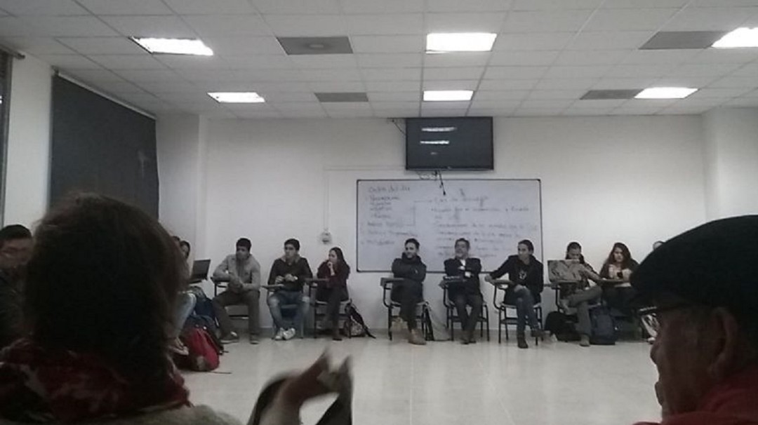 Estudiantes y Gobierno retoman diálogos