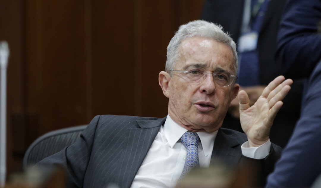Reclamo Uribe Vélez sobre documental de paz: ¿Censura? Cine Colombia no emitirá documental tras queja de Uribe