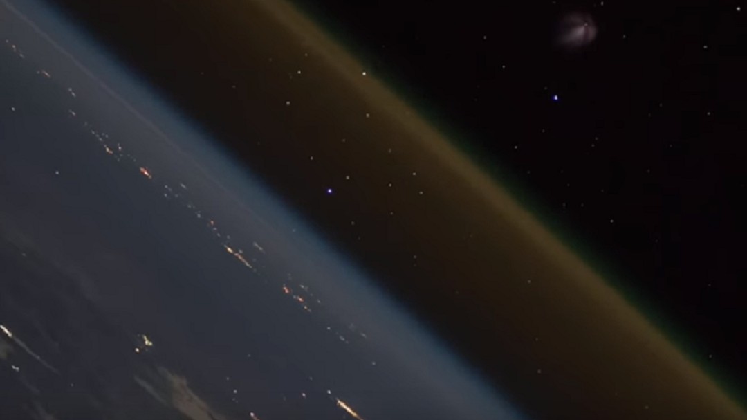 Impresionante lanzamiento de cohete desde el espacio
