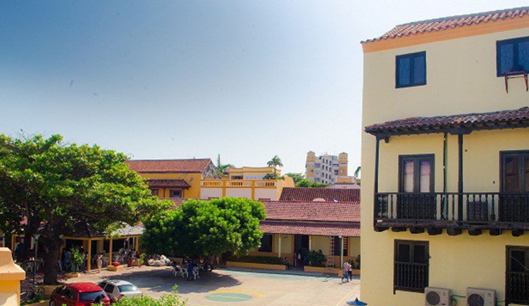 Excanciller Araújo hablará sobre su secuestro en Colegio Mayor de Bolívar: Excanciller Araújo hablará sobre su secuestro en Colegio Mayor de Bolívar