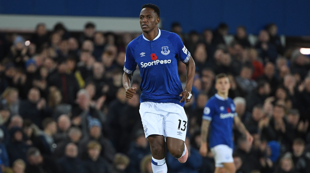 Leyenda de la Premier League elogió a Yerry Mina