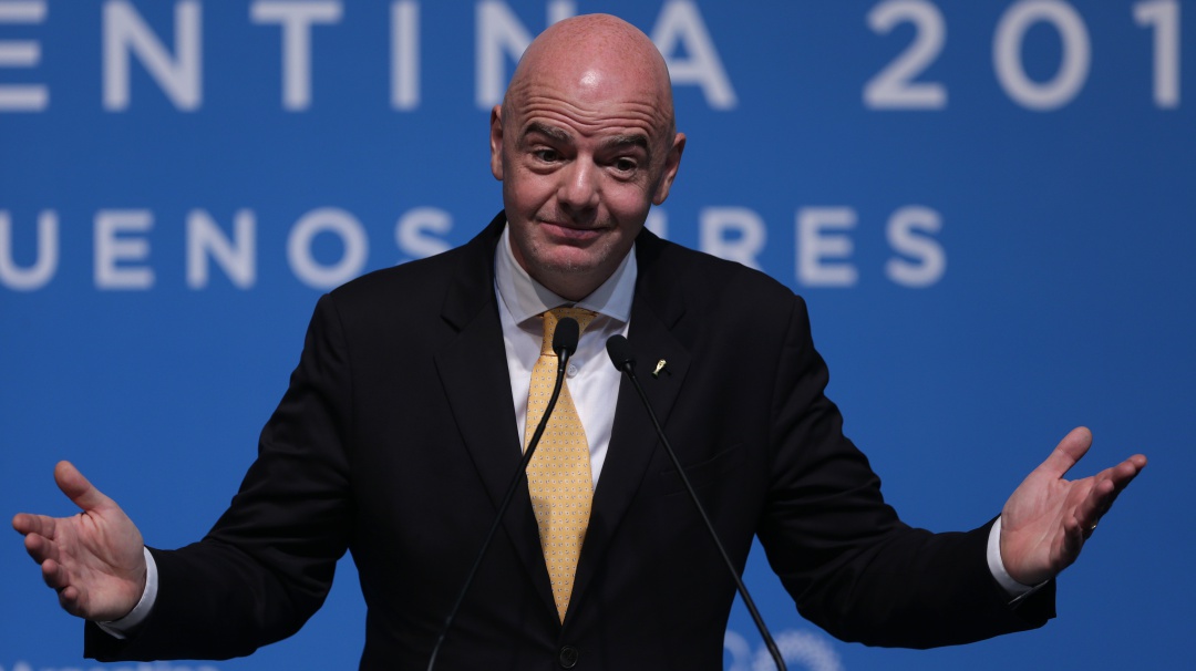 Infantino: Conmebol deberá decidir tras rechazo de River a jugar en Madrid