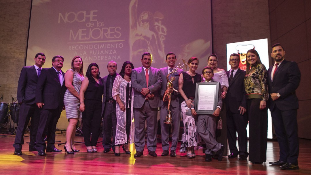 Fénix Construcciones S.A es galardonada con el Mercurio de Oro de Fenalco