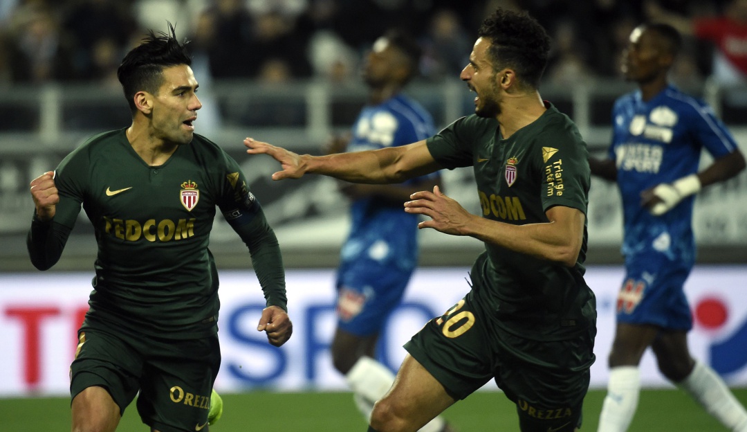 falcao monaco descenso: Falcao marcó doblete y sacó al Mónaco de zona de descenso