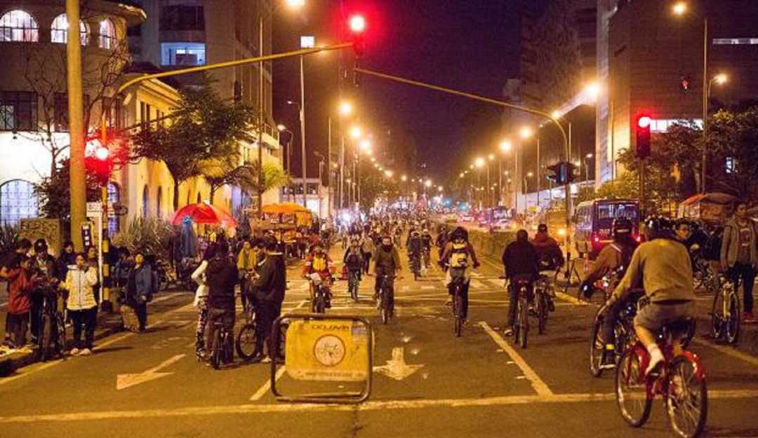 Noche de velitas, ciclovía nocturna, tardes navideñas y novenas