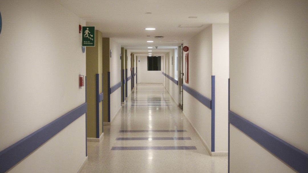 Ordenan medidas cautelares ante riesgo por residuos hospitalarios