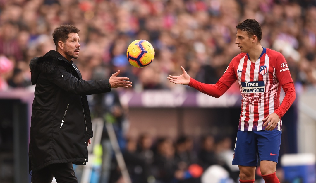 Santiago Arias: Santiago Arias recibe elogios de Diego Simeone y se afianza en la titular