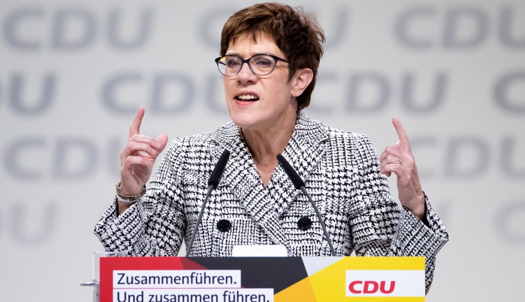 Merkel, Annegret Kramp: El partido Conservador le dices adiós a Merkel como su líder