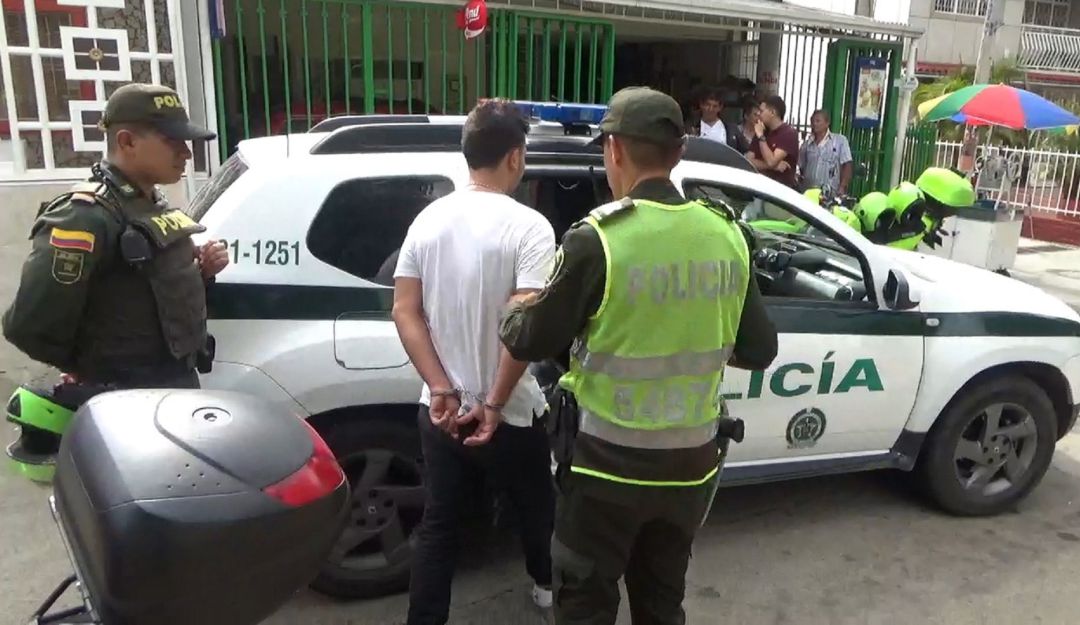 PEDOFILOS: Cárcel para celador que incitaba a menor a tener relaciones sexuales