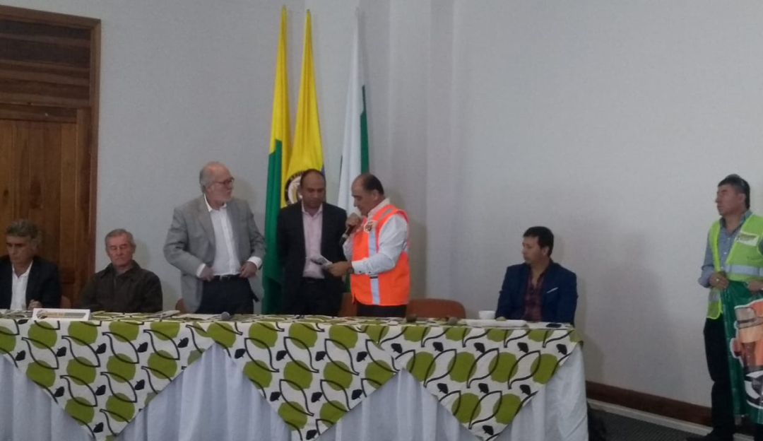 Con convites buscan mejorar las vías de Caldas