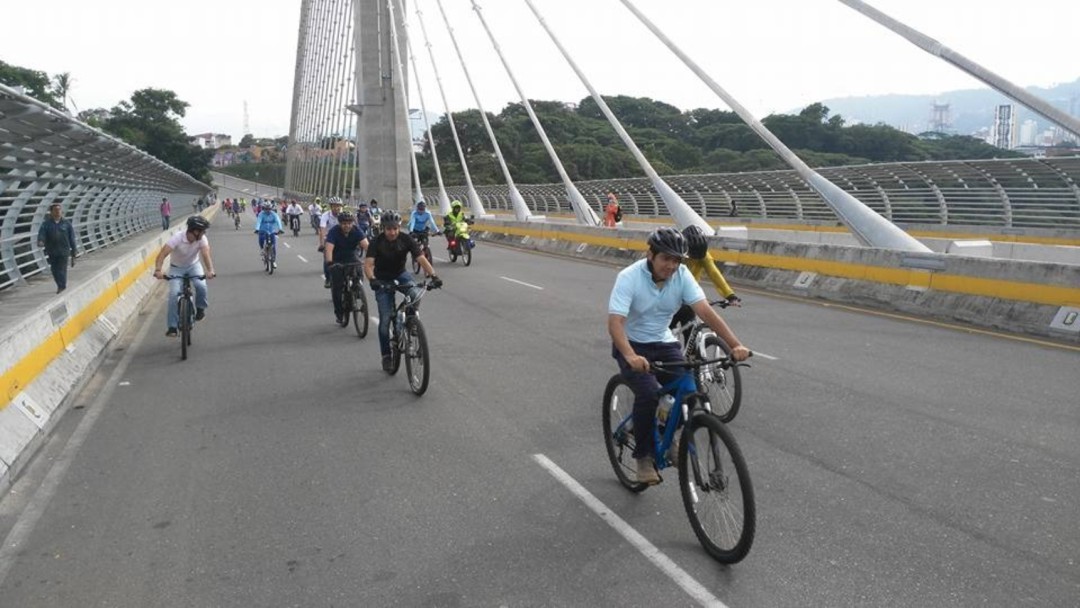 Impulso a la bicicleta como medio de transporte es un hecho metropolitano