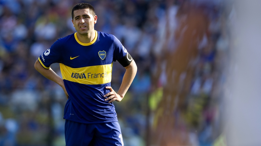 Quintero vuelve a patear y no la mete nunca más en el lugar que la metió