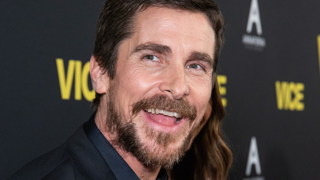 Christian Bale llega a Australia para rodar Thor: Love and Thunder