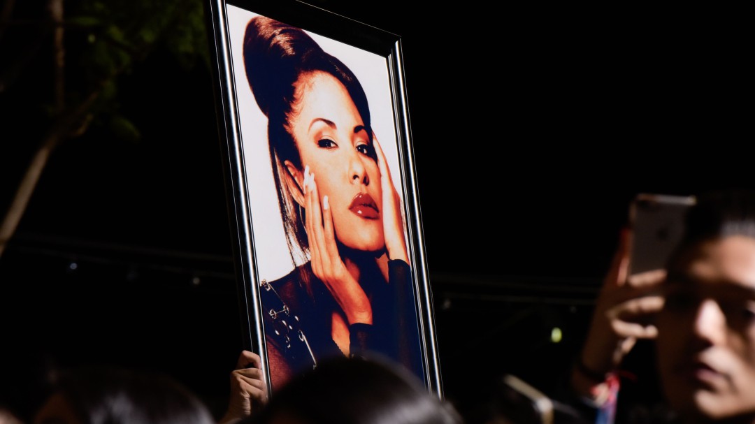 ¡Confirmado! La historia de Selena Quintanilla llegará a Netflix