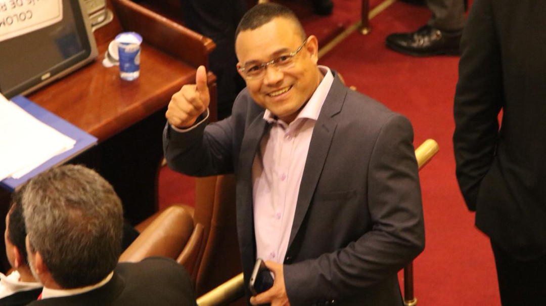 Cámara posesionará al nuevo congresista de la Farc