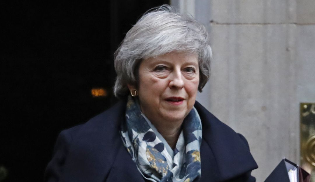 May pone fecha a voto del "brexit", pero persiste malestar parlamentar