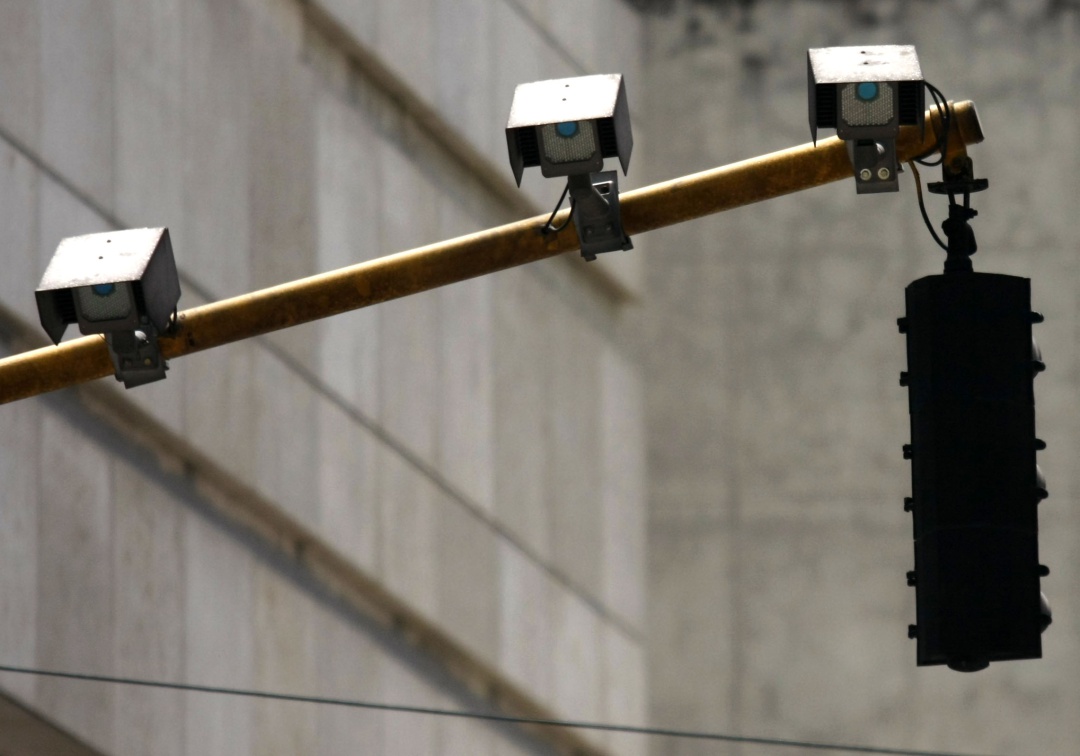 Cámaras de fotomultas que no estén autorizadas no podrán operar