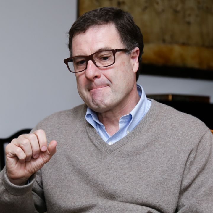 Luis Fernando Andrade salió del país