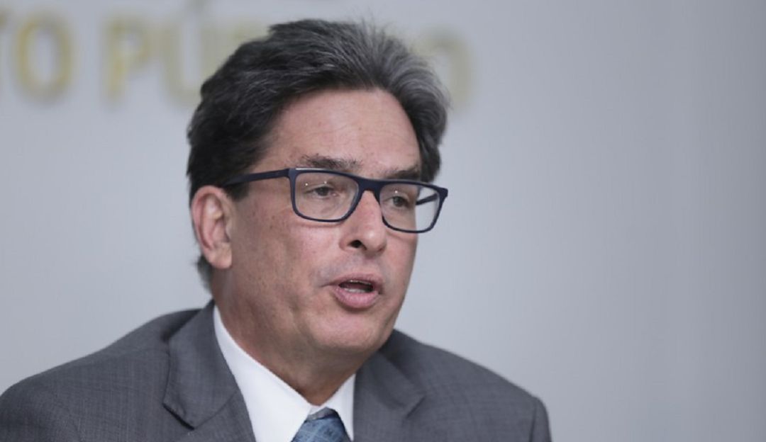 IVA Ley de financiamiento: MinHacienda: “Duermo tranquilo y me resbalan las críticas”