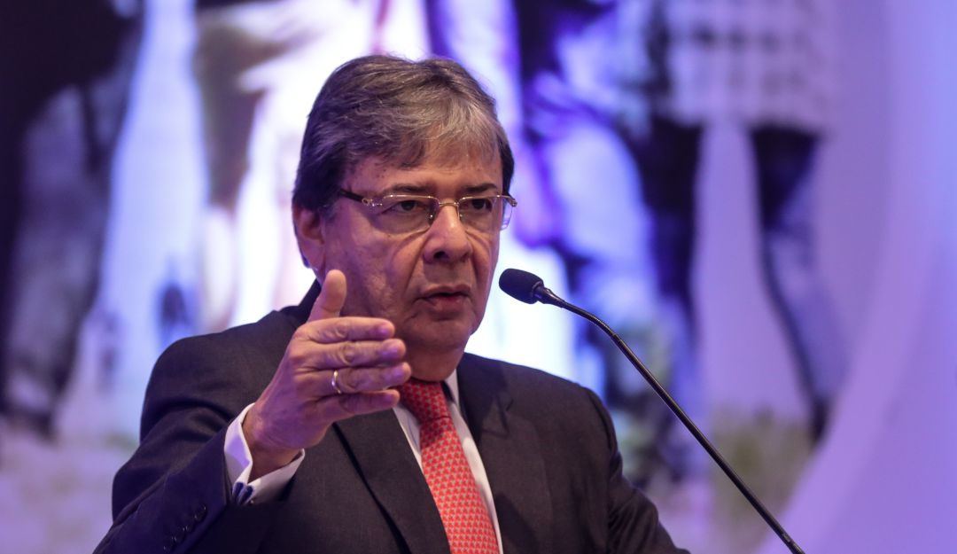 Carlos Holmes Trujillo