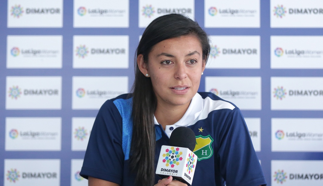 Liga lesbianismo: Yoreli: "Presidente Camargo, no se le olvide de dónde vienen sus hijos"