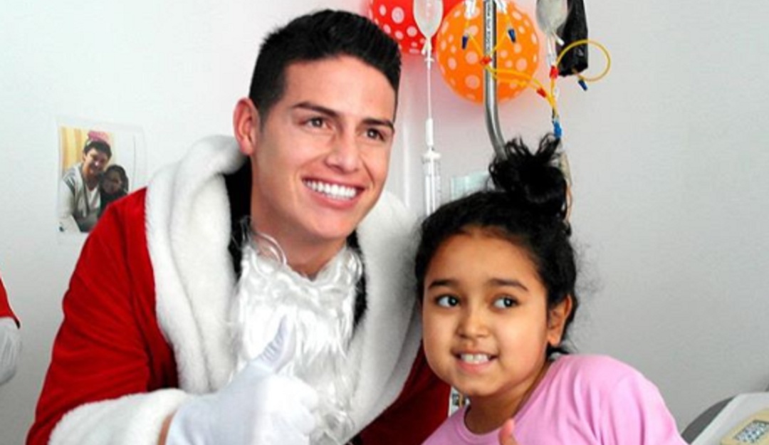 james rodriguez papa noel navidad: James 'Papá Noel' Rodríguez sorprendió y entregó regalos a niños con cáncer