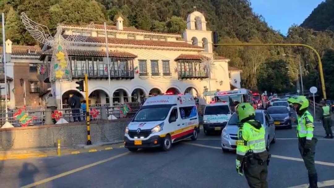 Accidente en Monserrate deja al menos 20 heridos
