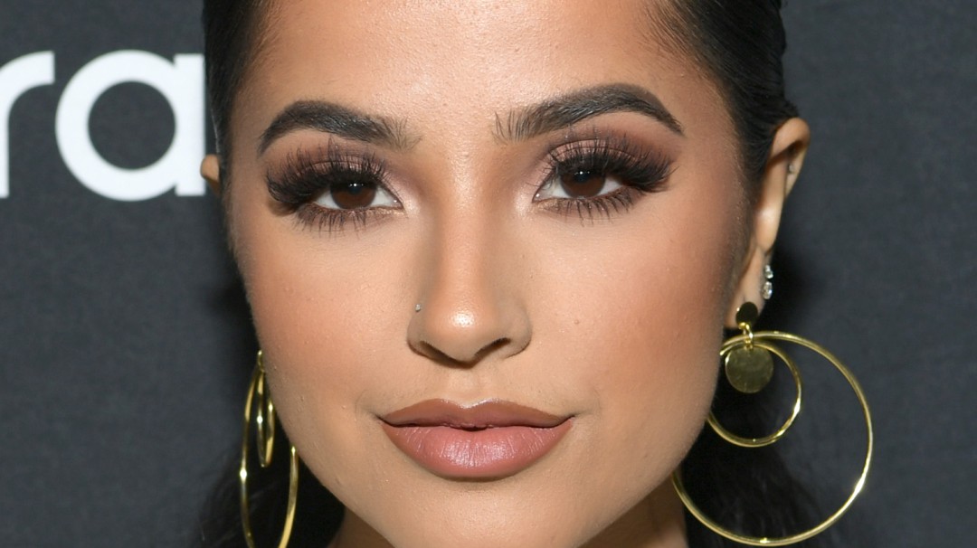 La enfurecida respuesta de Becky G a quienes la critican por su español