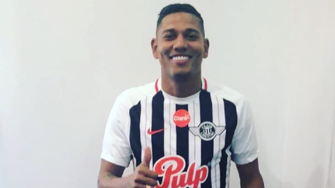 Alexander Mejía ya es nuevo jugador de Libertad de Paraguay