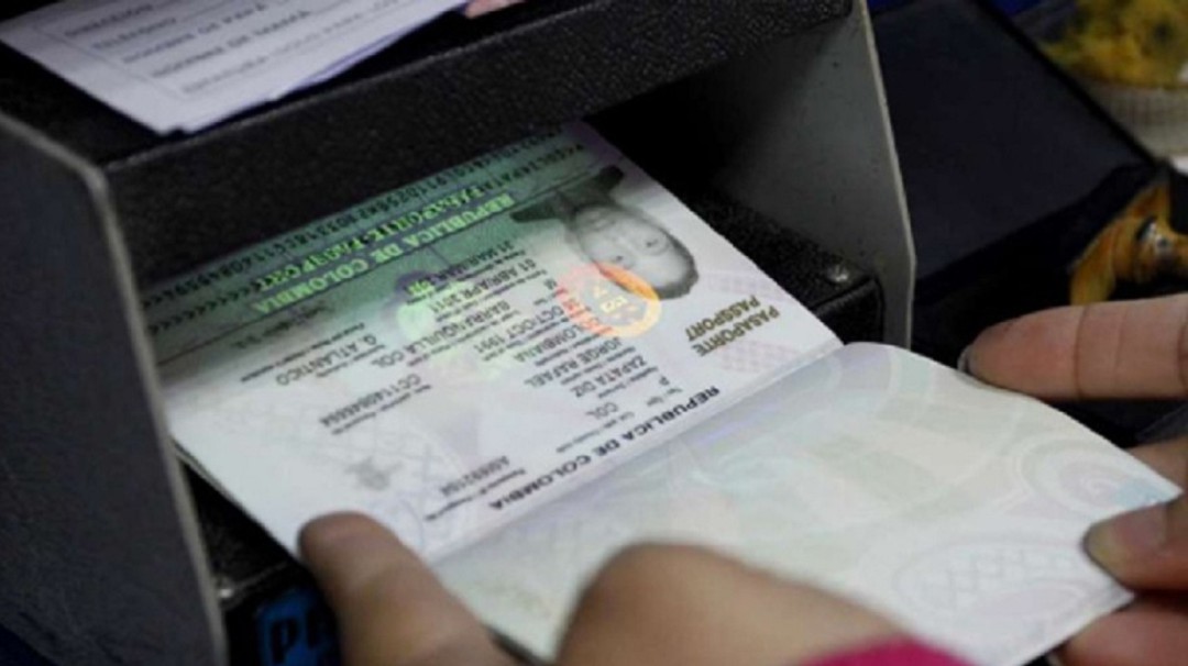 En dos días quedaría solucionada contingencia en el servicio de pasaportes