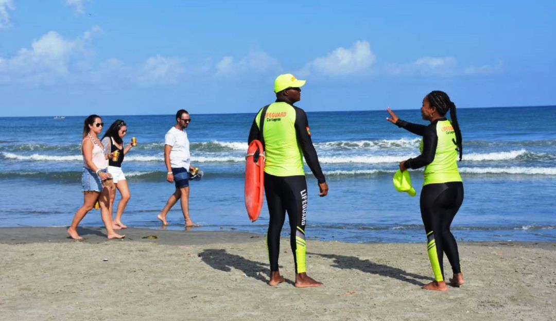 Garantizan servicio de salvavidas en playas de Cartagena: Garantizan servicio de salvavidas en playas de Cartagena