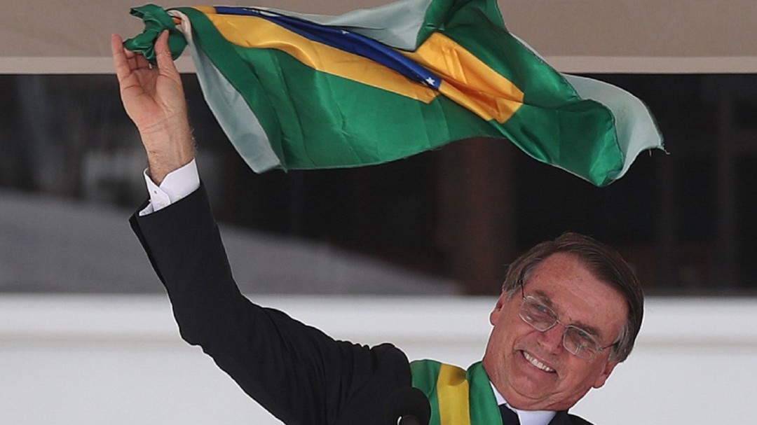 Los brasileños creen que Bolsonaro sacará al país de la crisis económica