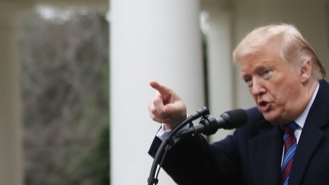 Trump amenaza con declarar una emergencia nacional para financiar el muro