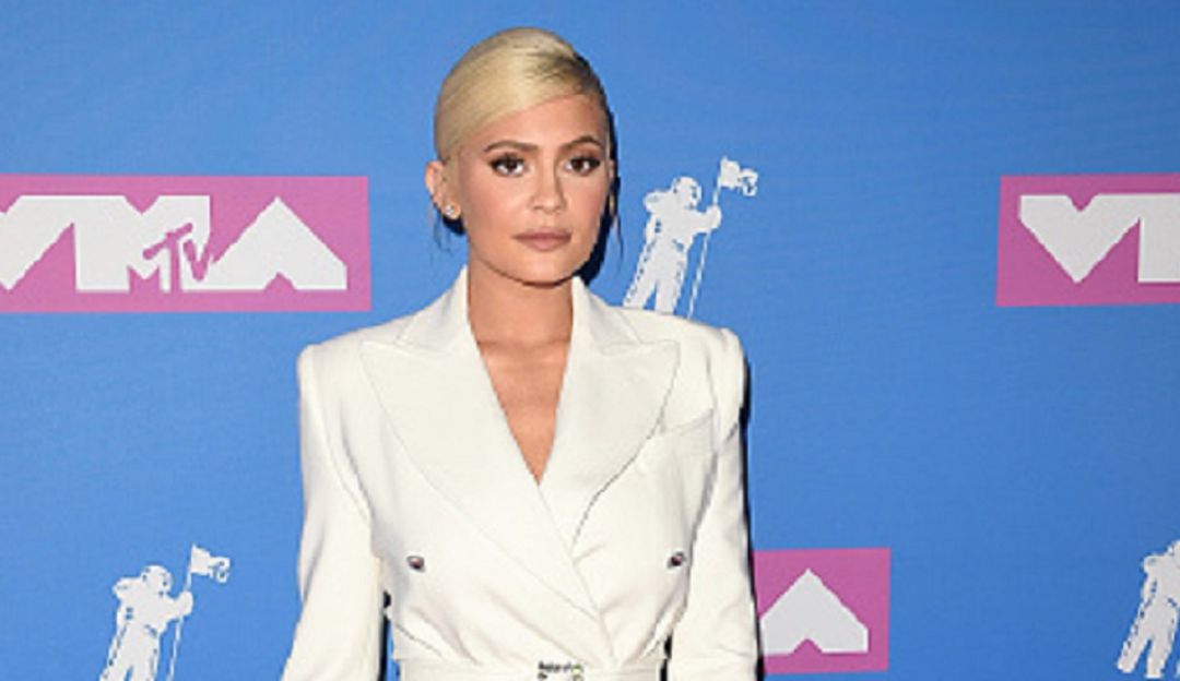 Foto de Kylie Jenner.: Kylie Jenner revoluciona redes sociales con su “anillo de compromiso”