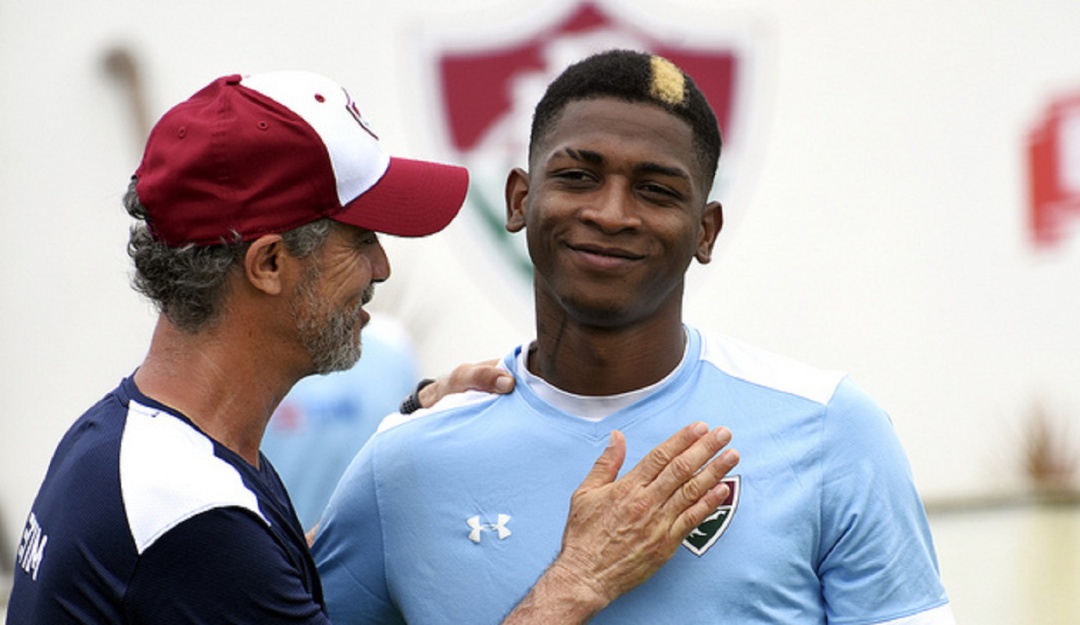 Yony González nuevo jugador del Fluminense: Oficial: Yony González vestirá los colores del Fluminense
