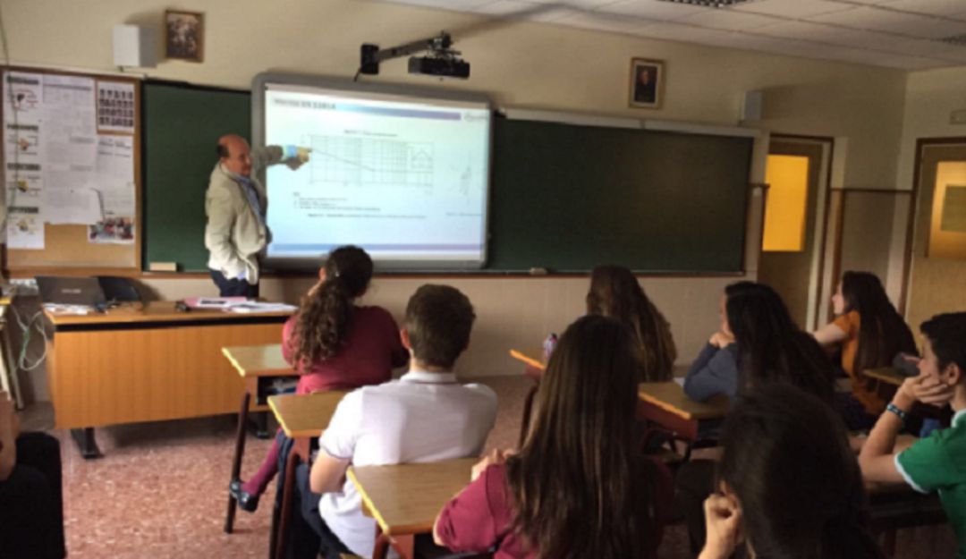 Todavía hay cupos disponibles en colegios oficiales de Medellín